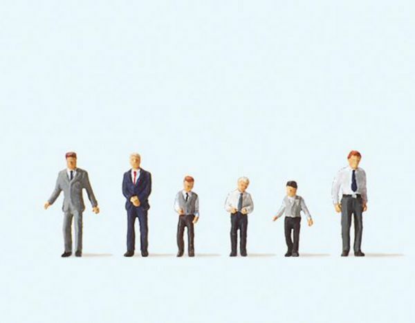 Preiser 79221 N Scale Pedestrians -- Churchgoers (2)