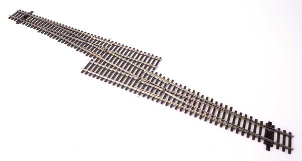 Walthers Track 948-83076 HO Scale Code 83 Nickel DCC #6 Single Crossover Right