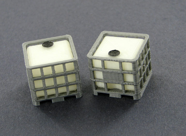 3D To Scale 50-250-GY 1/50 – IBC Pallet Tanks 2pk Gray/Natural Utility