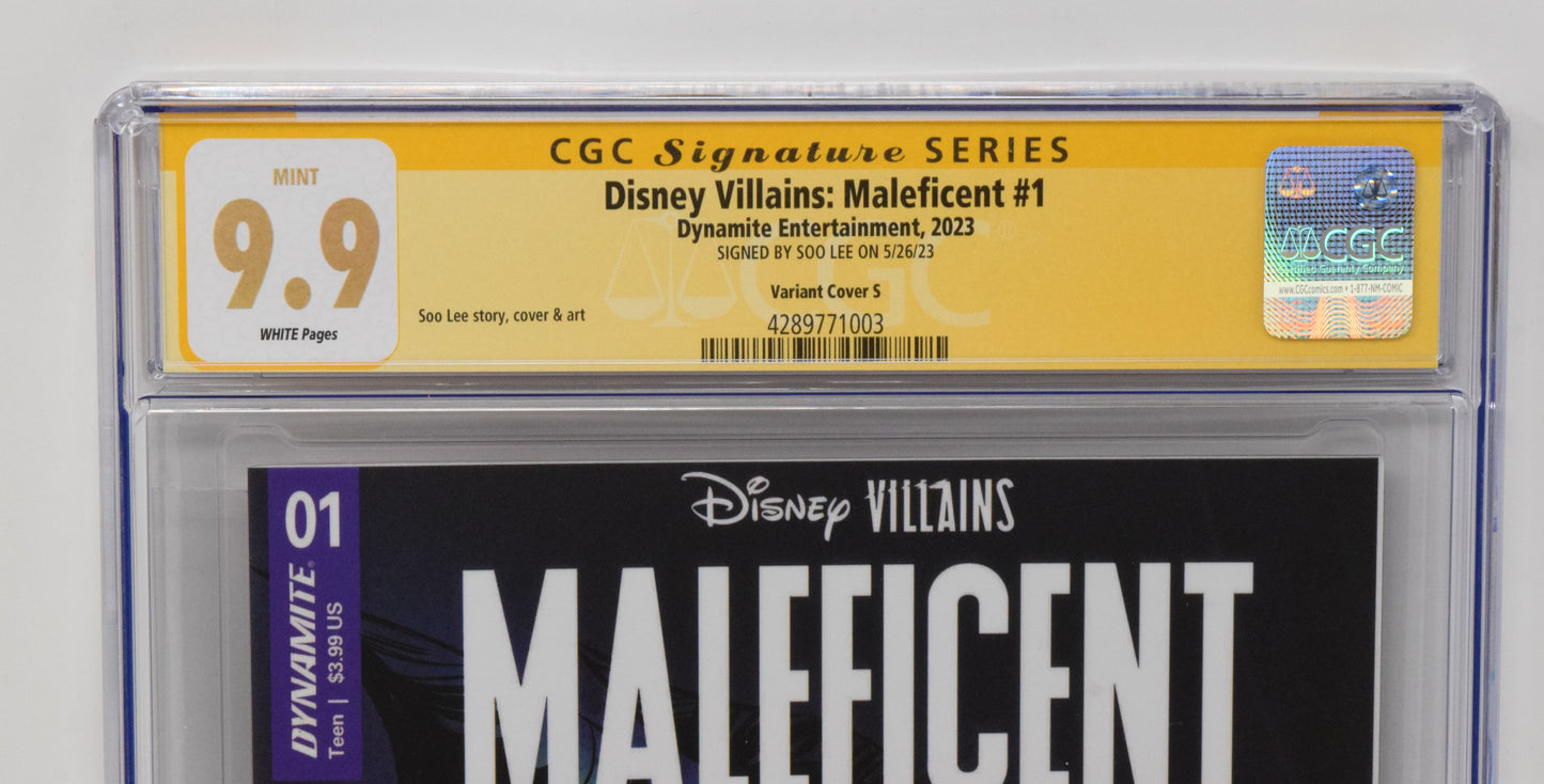 Disney Villains Maleficent 1 Dynamite 2023 CGC SS 9.9 1:250 Soo Lee SIGNED