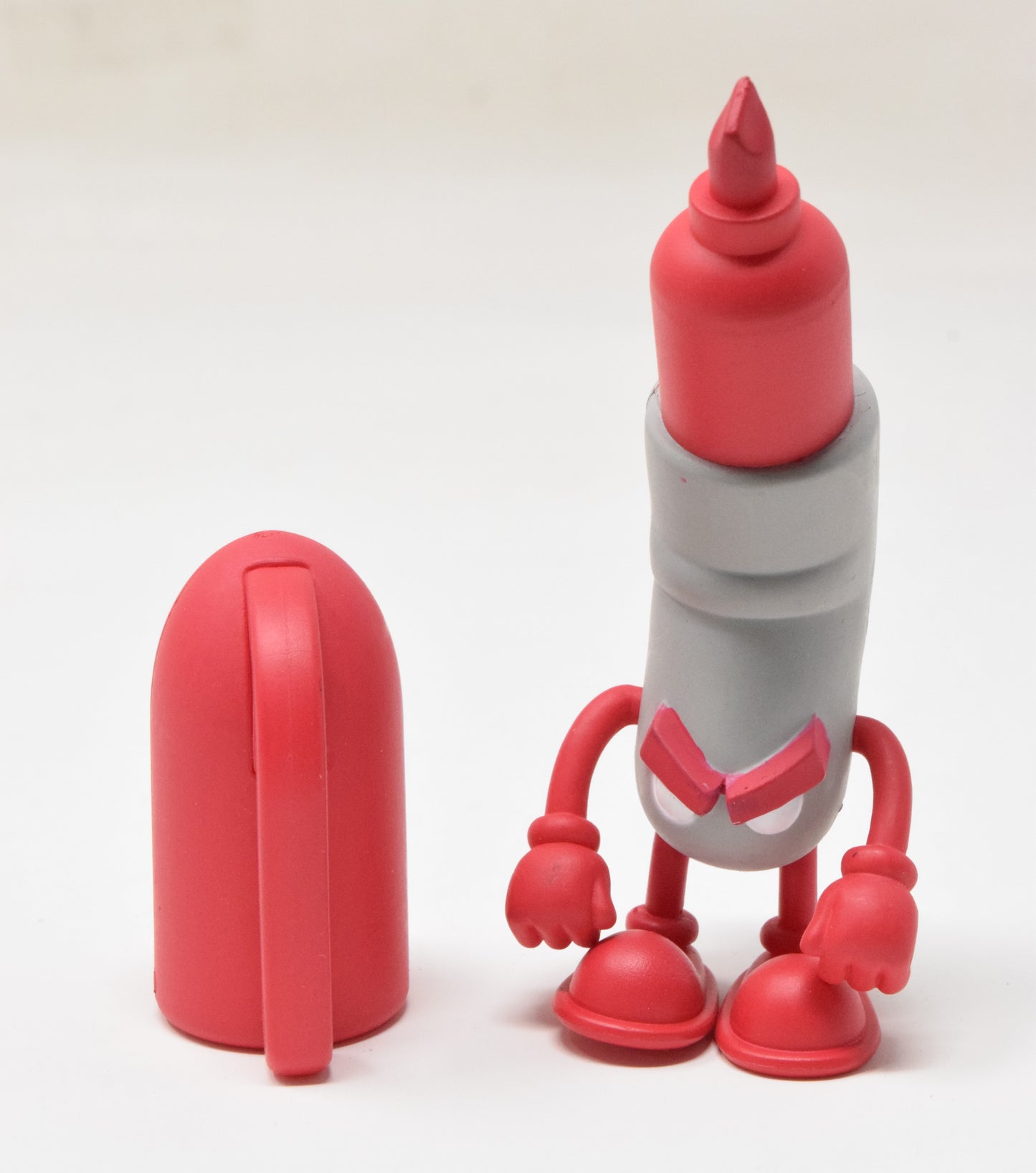 Kidrobot Bentworld Vandals Mad Mr Chisel New Vinyl Figure Spray Paint