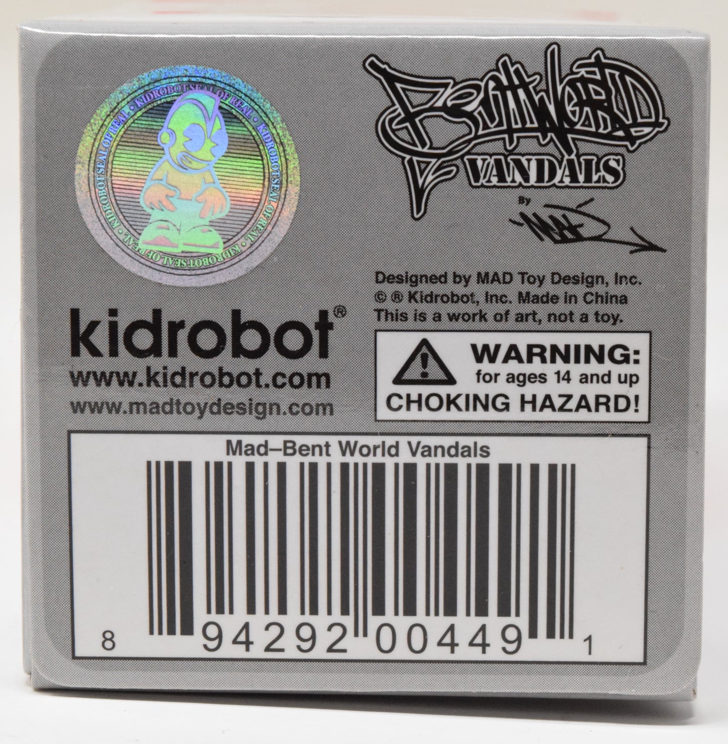 Kidrobot Bentworld Vandals Mad Mr Chisel Used Vinyl Figure Spray Paint