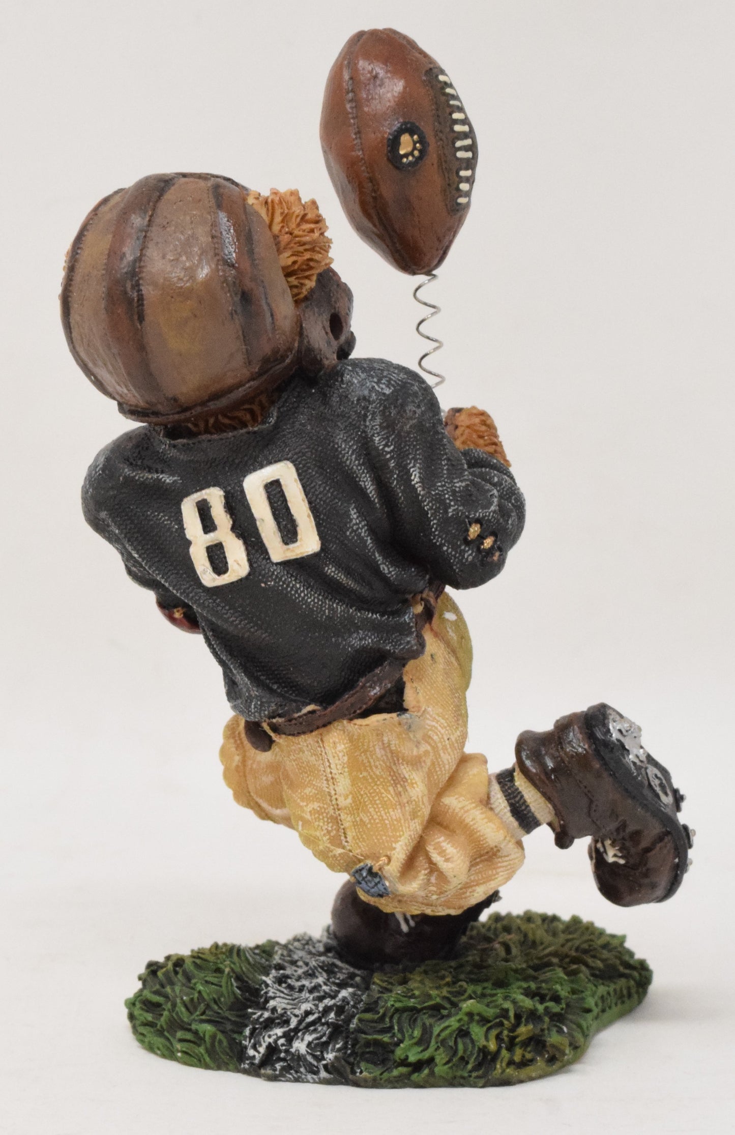 Bodys Bears Bearstone Vinny Catch Em All 4th And Long Football Figurine 2004 New