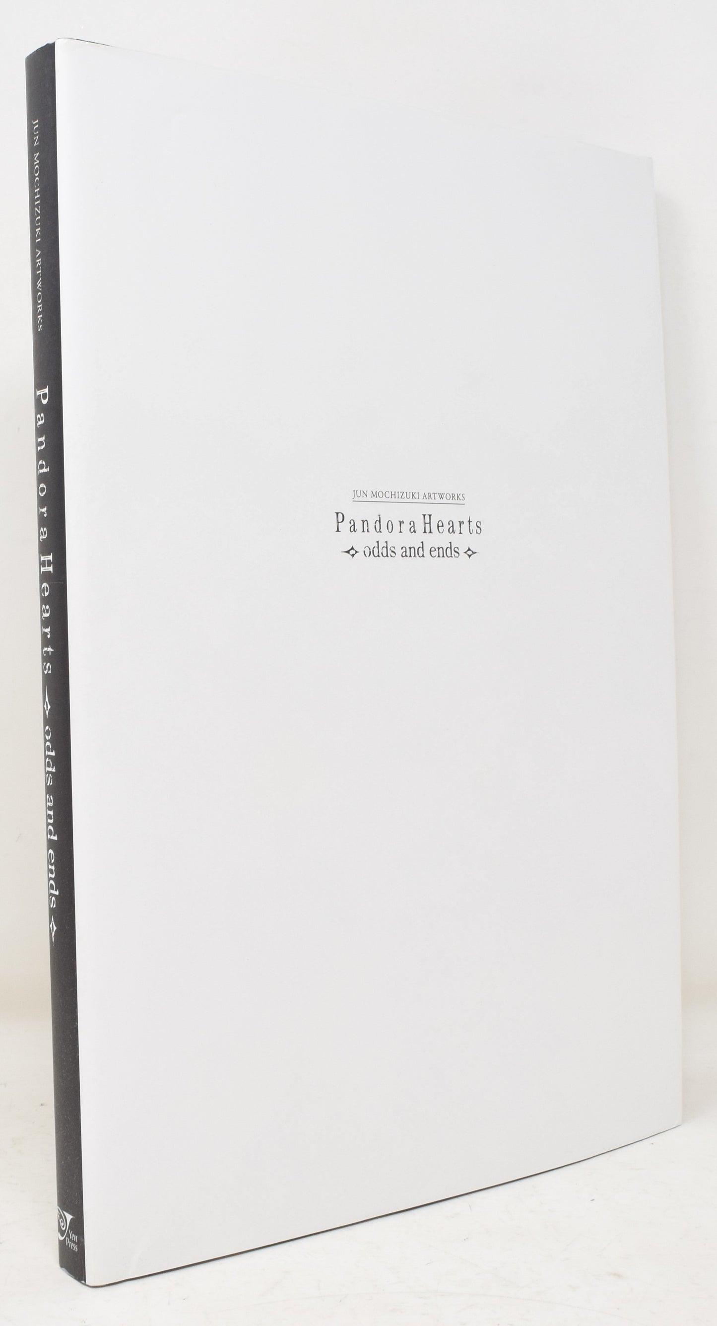 Pandora Hearts Odds Ends Artbook SC Yen Press 2009 NM Jun Mochizuki
