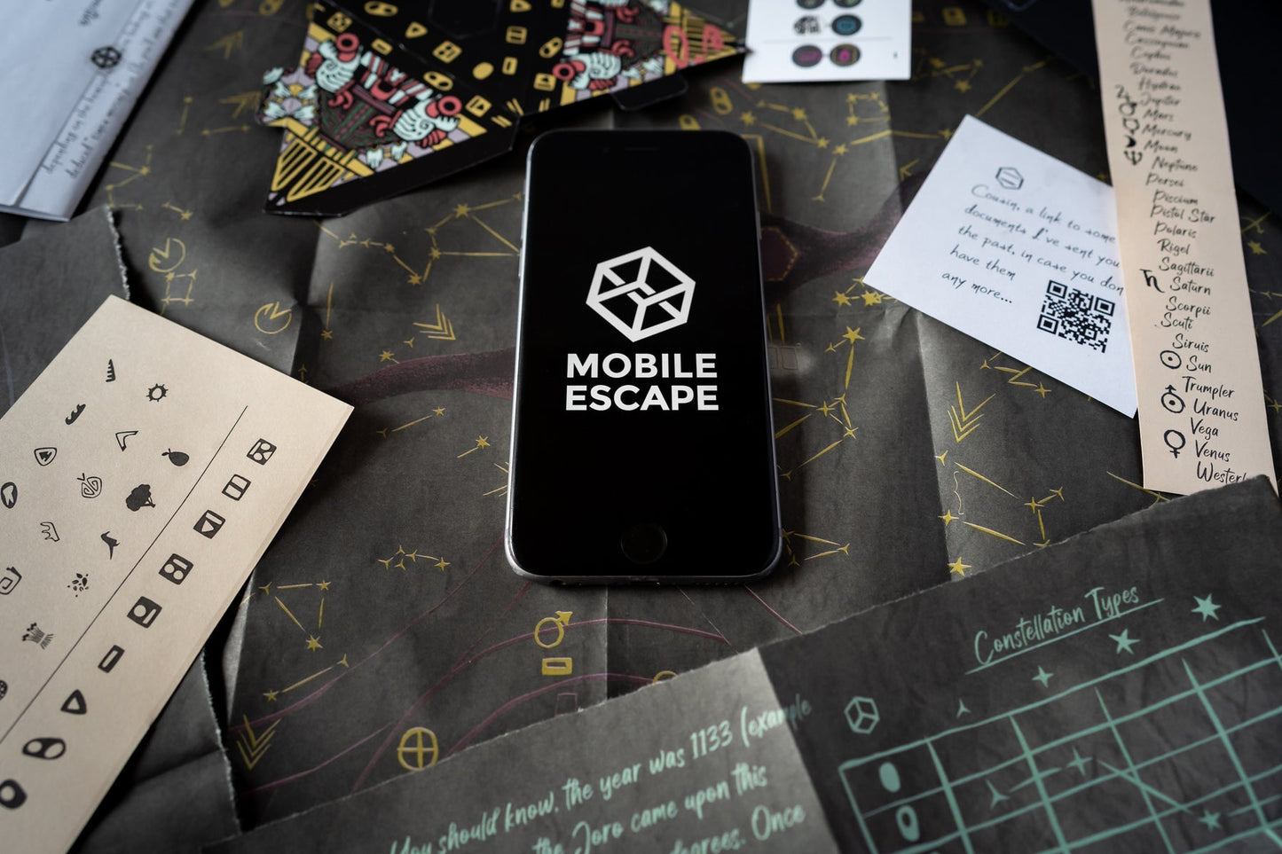 Escape Mail Puzzle Games: Family Secrets Series - Episode 12 - Bloodlines - Golden Apple Comics