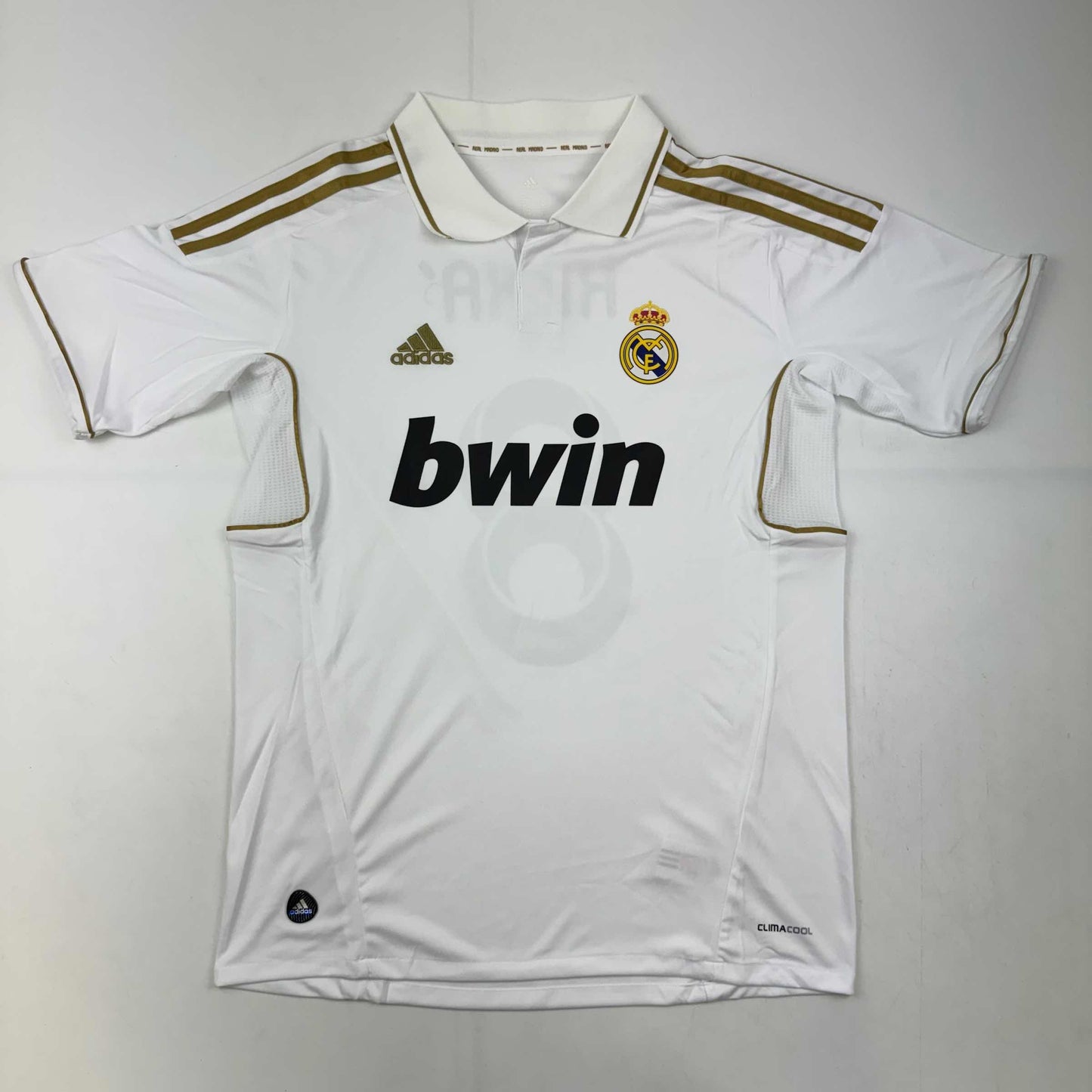 Autographed/Signed Ricardo Kaka Real Madrid White/Gold Retro Soccer Futbol Jersey Beckett BAS COA - Golden Apple Comics