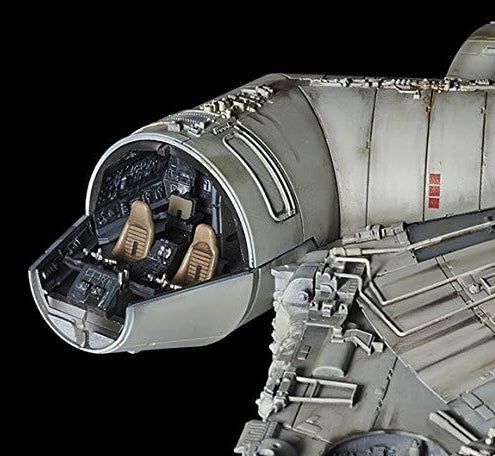 Bandai 2375614 1/72 Star Wars PG Millennium Falcon with Lights Model Kit