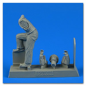 Aerobonus 350006 1/35 WWII German Submarine Kriegsmarine Sailor #3 (Posed as Cli