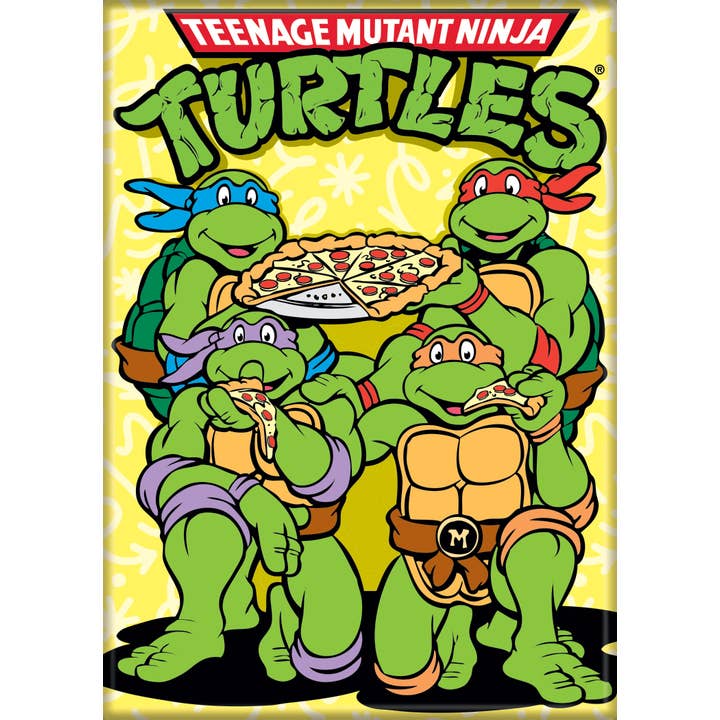 Teenage Mutant Ninja Turtles: Team Eating Pizza with Logo Magnet