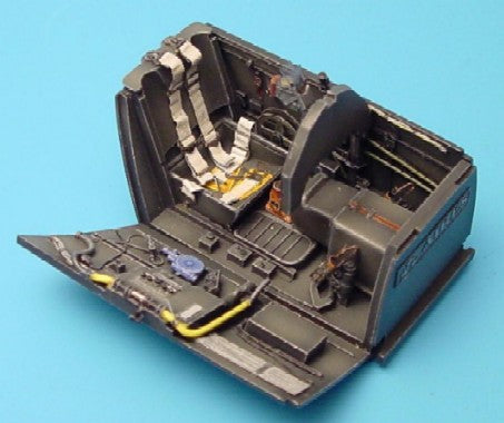 Aires 2001 1/32 Bf109G6 Cockpit Set For HSG