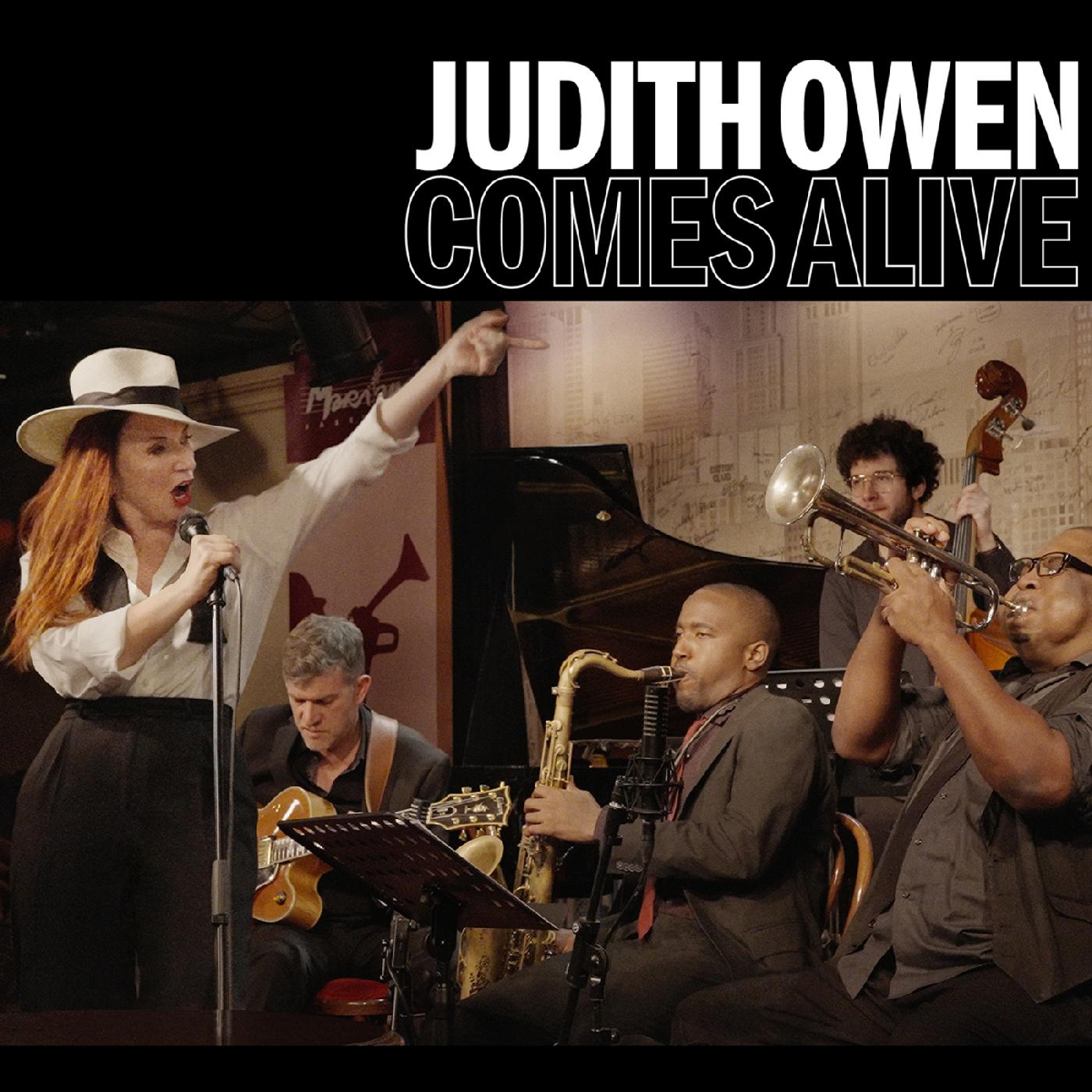 Comes Alive (CD)