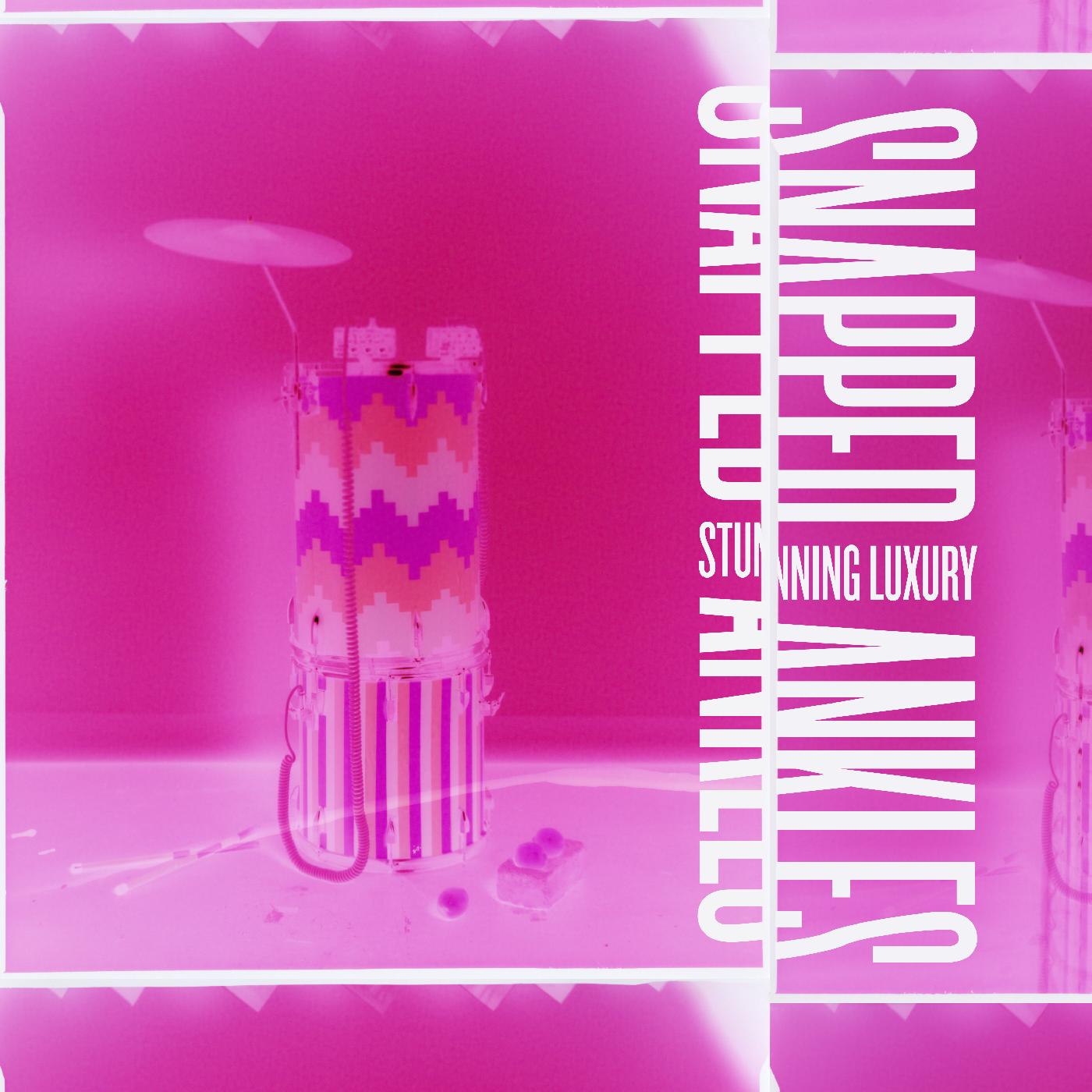 Stunning Luxury (CD)