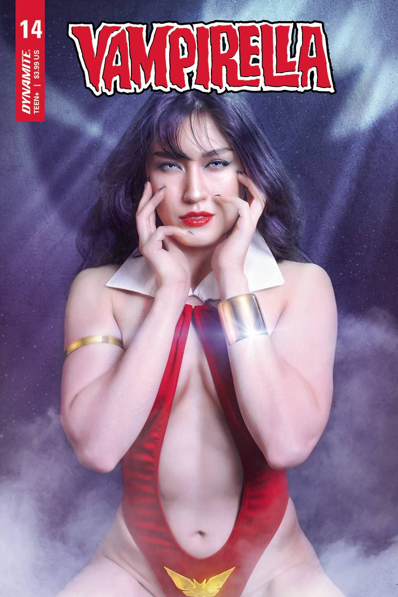 Vampirella #14 E Lee Cosplay Variant (10/14/2020) Dynamite