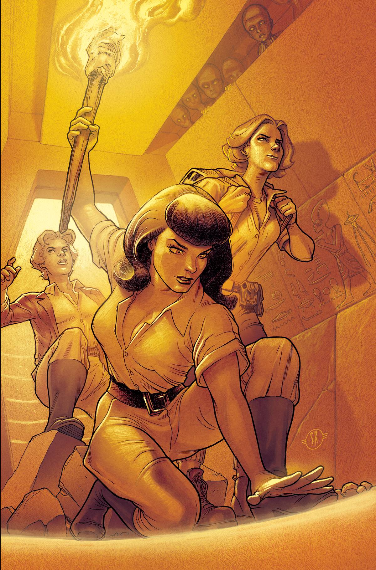 Bettie Page Alien Agenda #2 I 1:30 Stephane Roux Virgin Variant (04/13/2022) Dynamite