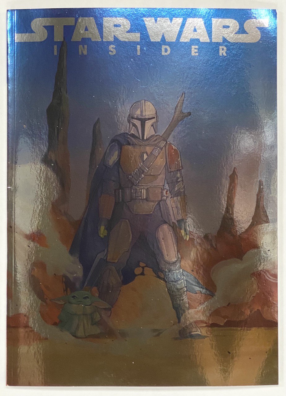Star Wars Insider #210 Peach Momoko Chrome Foil Mandalorian Grogu Variant (05/25/2022) Titan