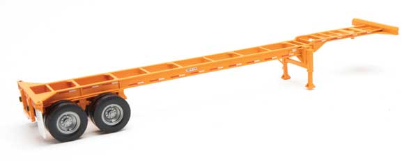 Walthers SceneMaster 949-4552 HO Scale 40' Container Chassis (2-Pack) -- Orange