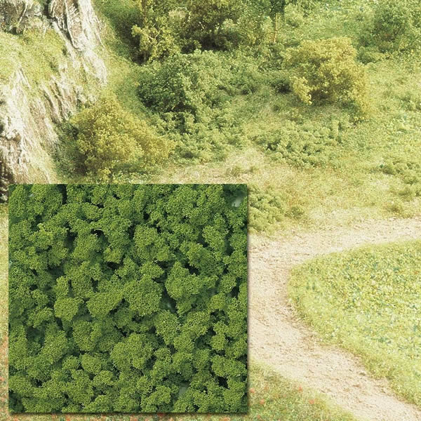 Busch 7361 A Scale Foam Flock Ground Cover -- Spring Green 16-15/16oz 500ml - Golden Apple Comics