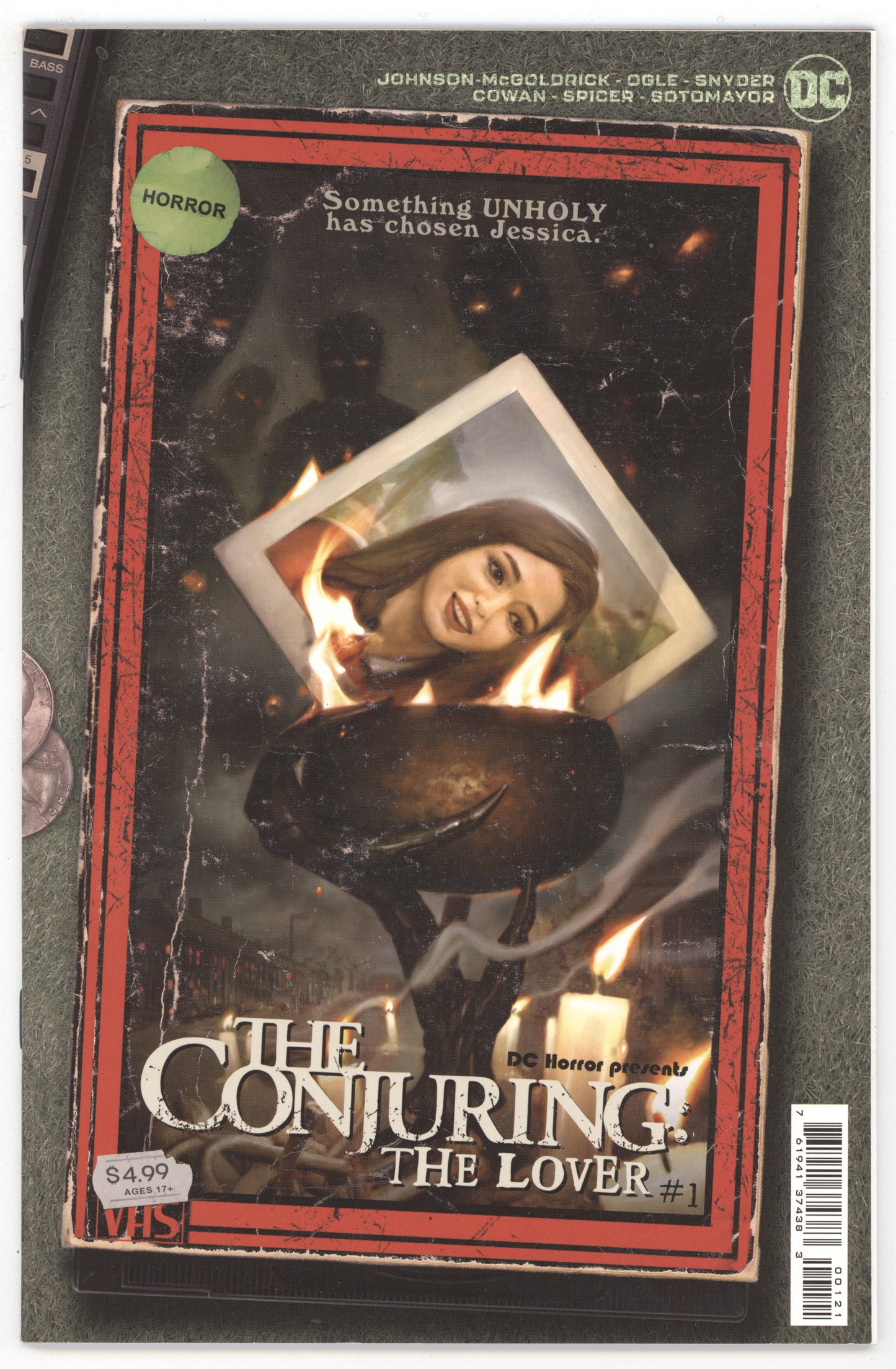Dc Horror Presents The Conjuring The Lover #1 (Of 5) B Garry Brown Vhs Tribute Card Stock Variant (Mr (06/01/2021) Dc