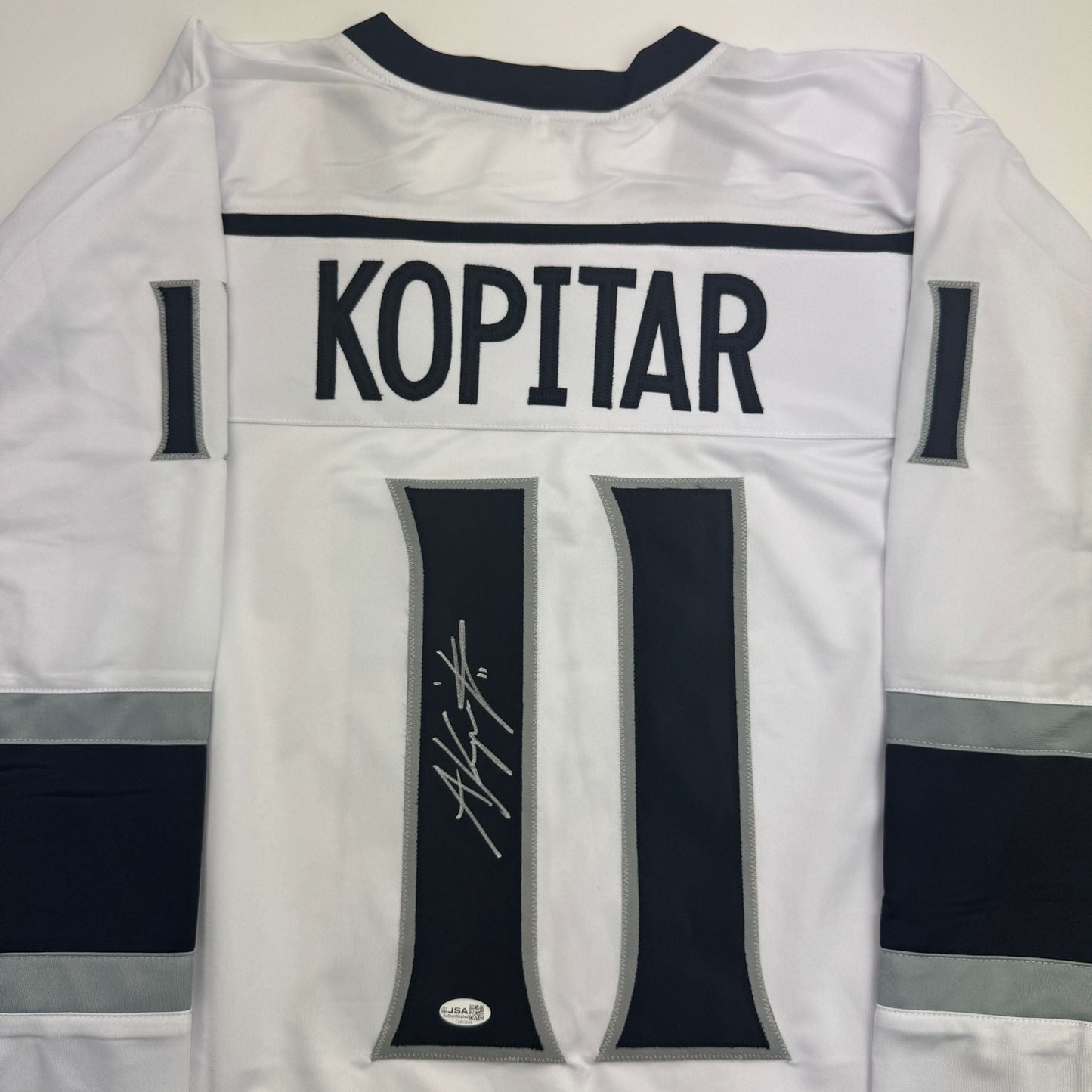 Autographed/Signed Anze Kopitar Los Angeles White Hockey Jersey JSA COA