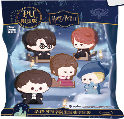 Harry Potter: House Life Series - Mini Figure Blind Bag - Golden Apple Comics