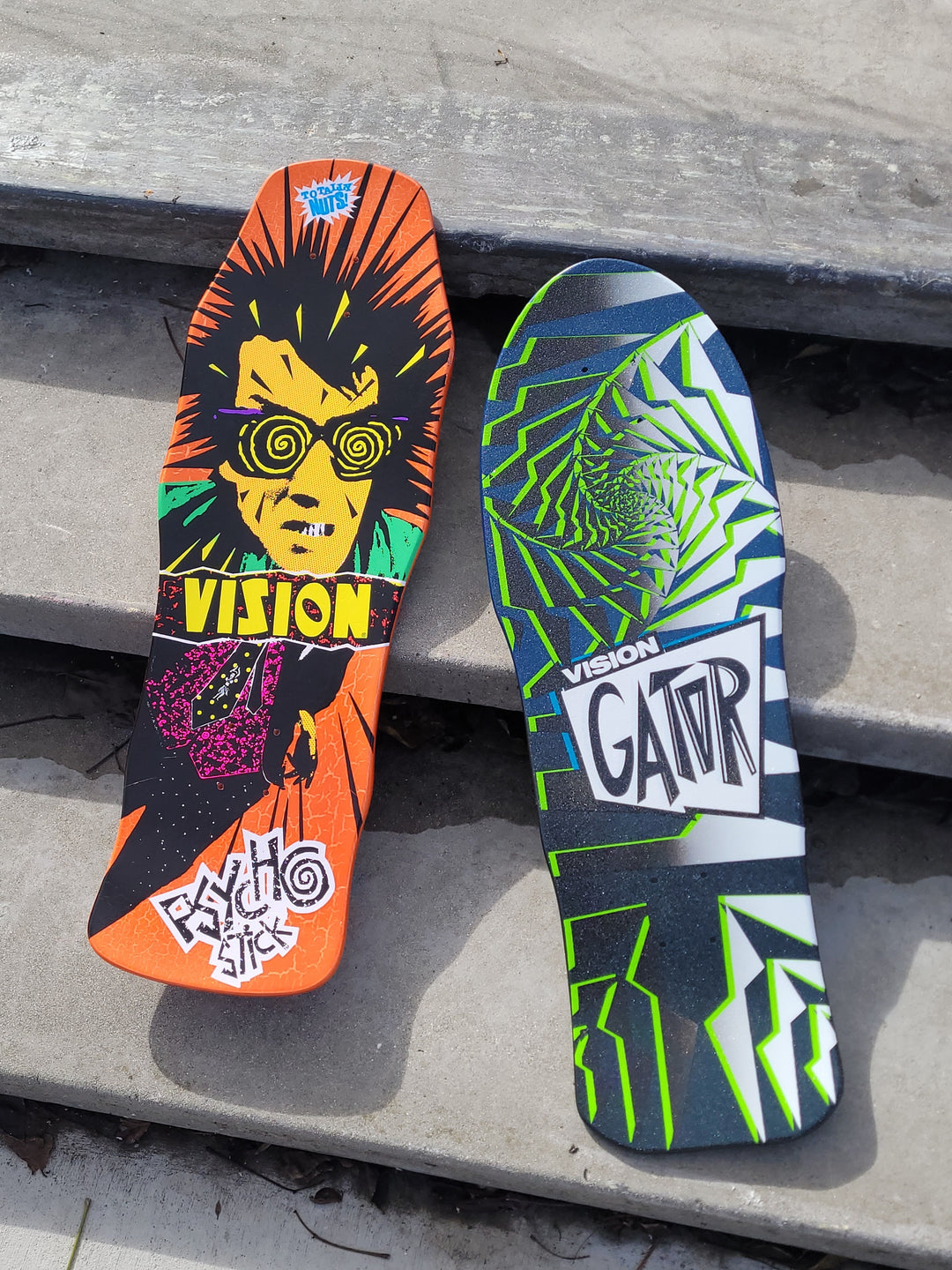 Vision Psycho Stick Dipped Crackle "Double Take" 10" Skateboard Deck