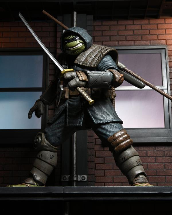 Teenage Mutant Ninja Turtles (The Last Ronin) Ultimate Armored 7" Scale Action Figure