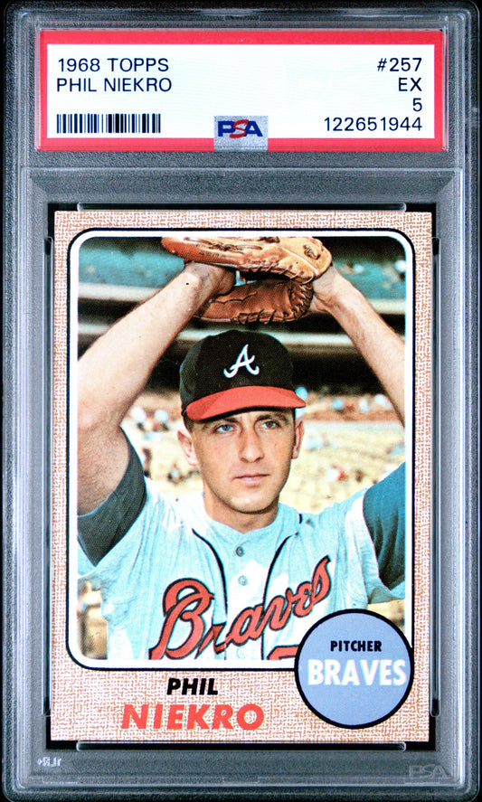 Graded 1968 Topps Phil Niekro #257 Baseball Card PSA 5 Excellent