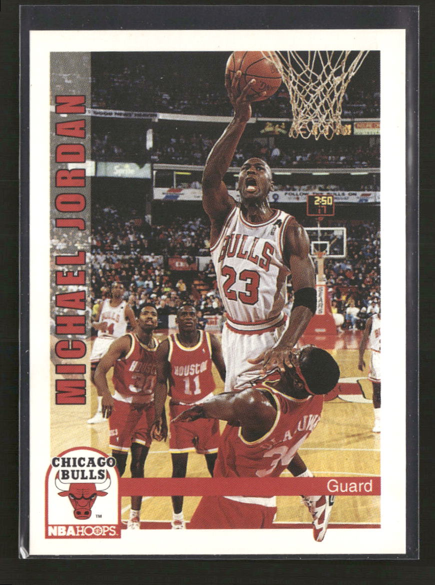 1992-93 Hoops Michael Jordan #30