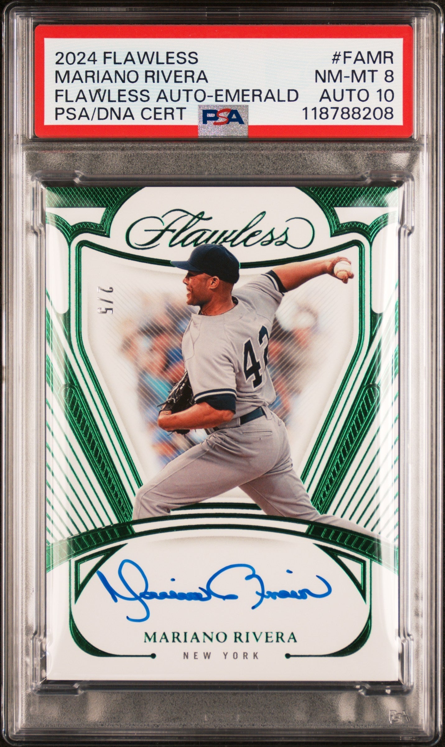 2024 Panini Flawless Auto-Emerald Mariano Rivera PSA 8 #FAMR