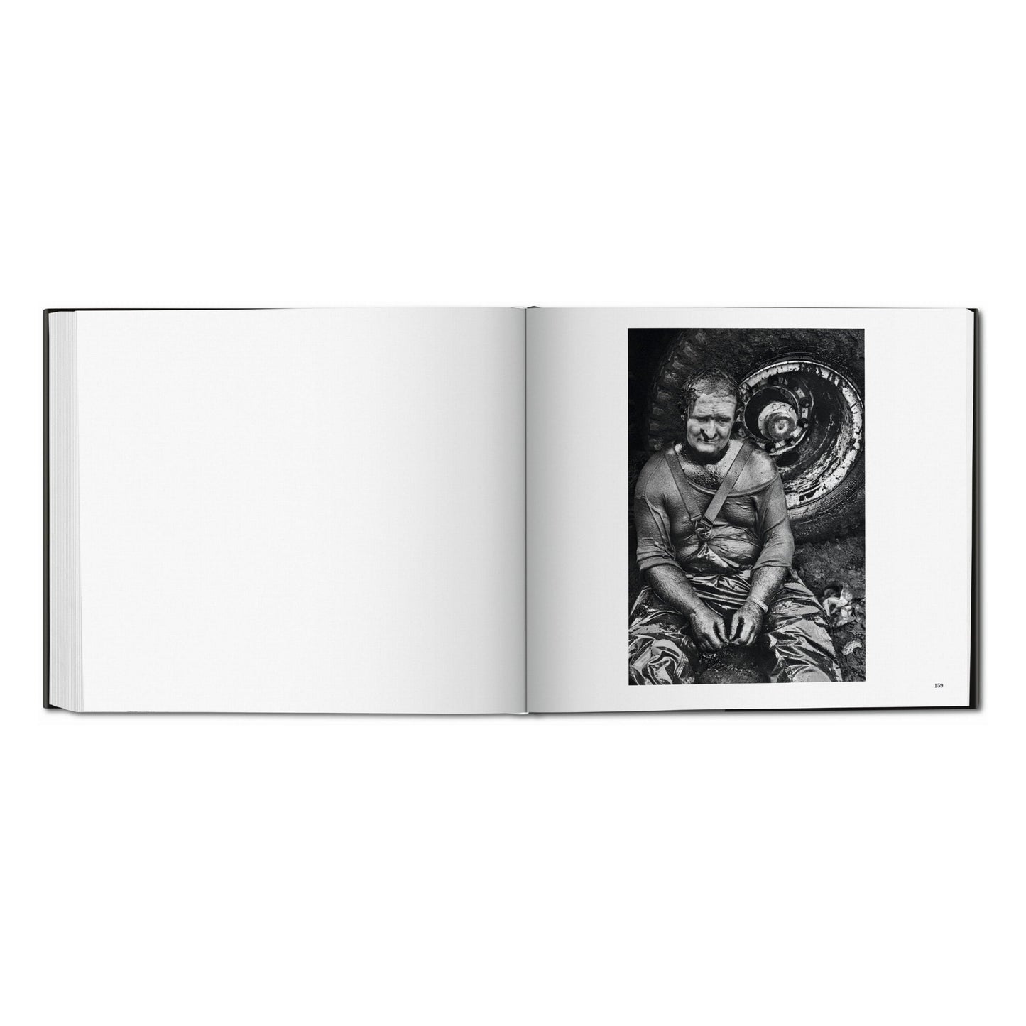Sebastião Salgado. Kuwait. A Desert on Fire (German, French, English)