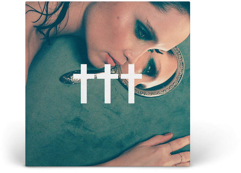 Day One / Vivien [Vinyl Single]