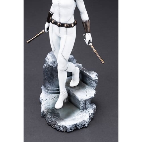 Marvel Universe Black Widow White Version ARTFX Premier Statue