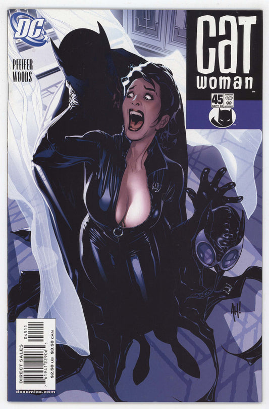Catwoman 45 DC 2005 NM- 9.2 Adam Hughes GGA Batman