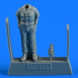 Aerobonus 480208 1/48 USAF WWII Aircraft Mechanic for TSM