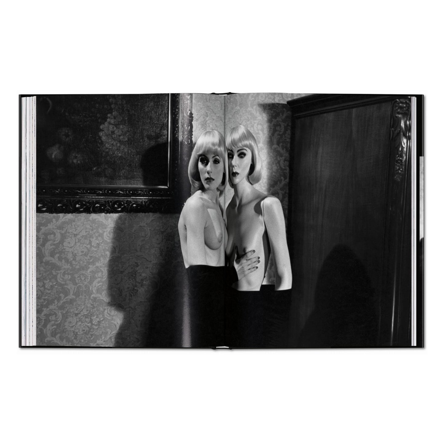 Helmut Newton. Berlin, Berlin (German, French, English)