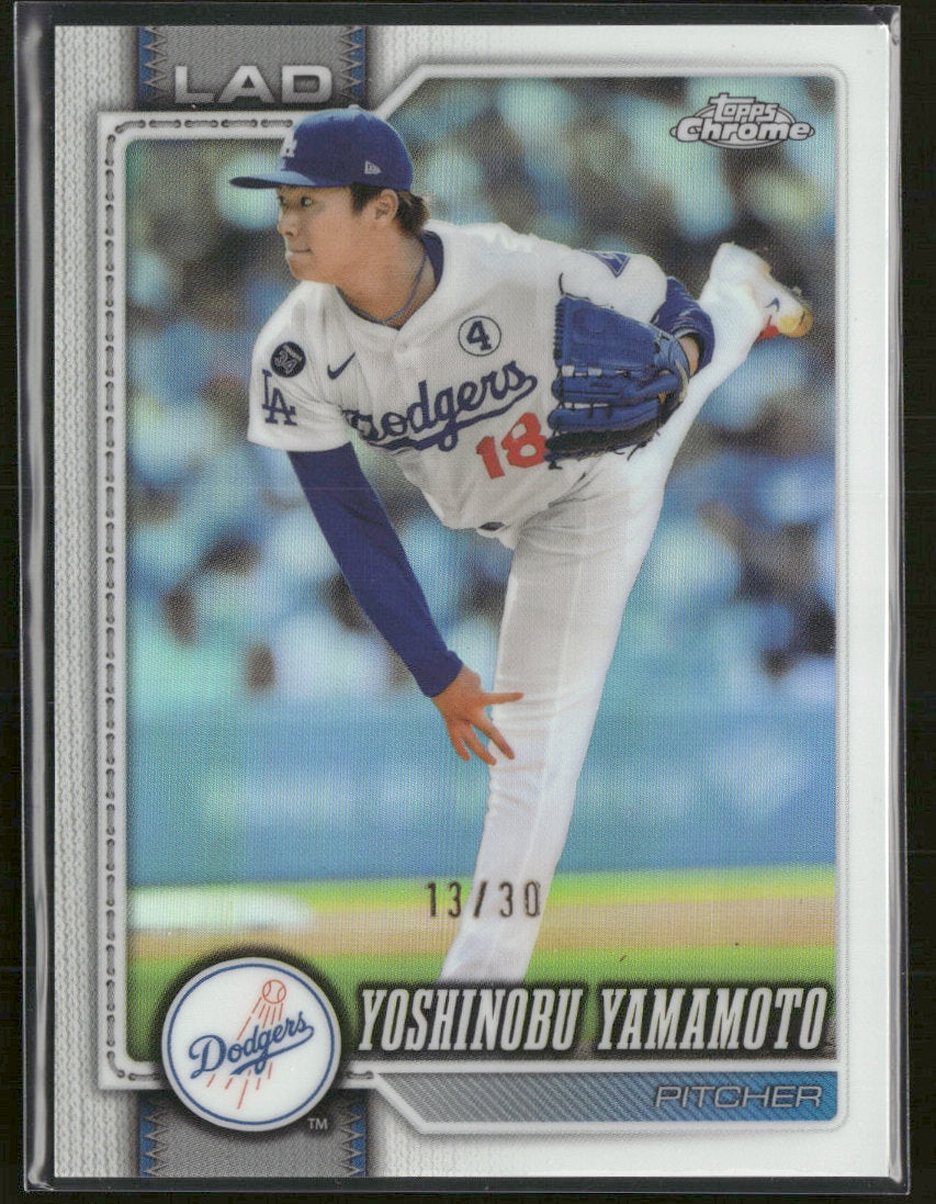 2026 Topps Chrome White Refractors Yoshinobu Yamamoto #/30 #75