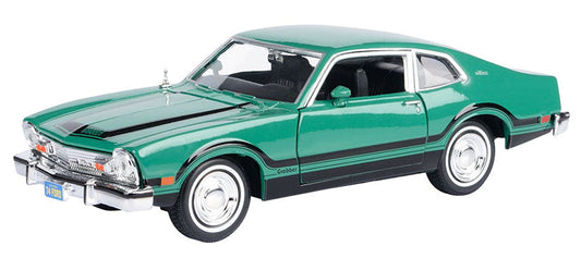 Motormax 73332AC-GRBK 1/24 Scale 1974 Ford Maverick Grabber