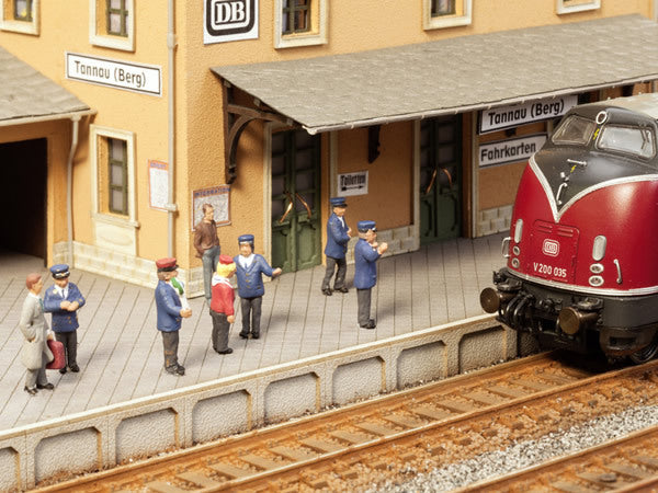 Noch 12800 HO Scale German Train Arrival Sounds & 6 Railroad Employees - Golden Apple Comics