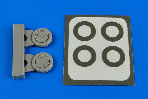 Aires 7334 1/72 F4F Wildcat Wheels & Paint Masks For HSG