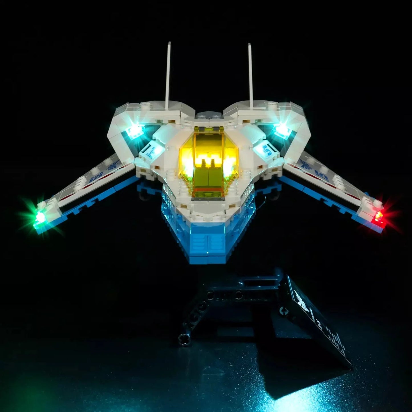 Light Kit for XL-15 Spaceship #76832 - Golden Apple Comics
