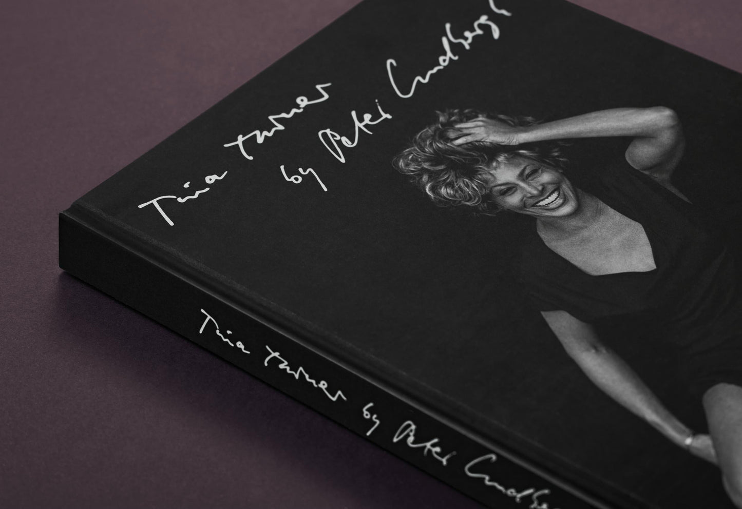 Tina Turner by Peter Lindbergh (German, French, English)