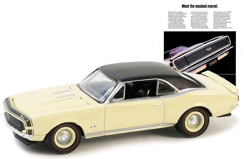 Greenlight 39140-C 1/64 Scale 1967 Chevrolet Camaro Ss/Rs Vintage Ad Cars Series
