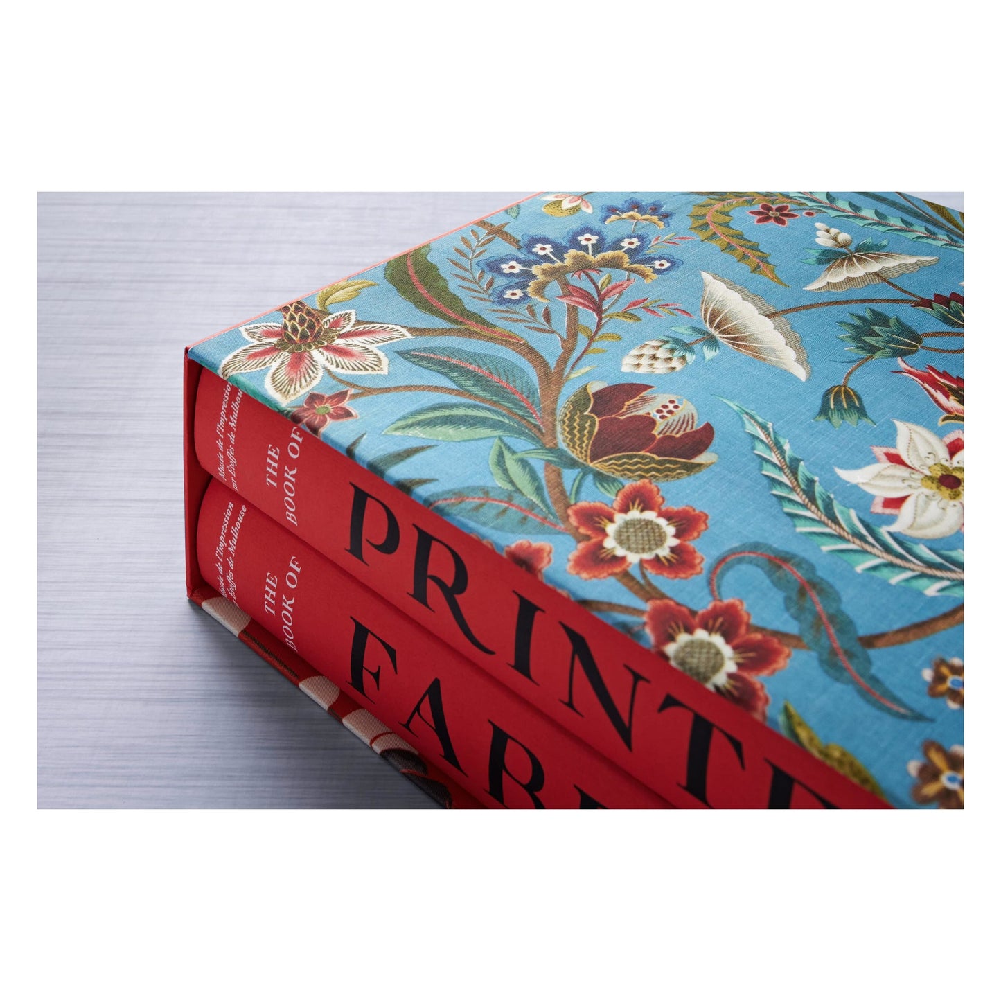 Printed Fabrics. From the 16th century until today (German, French, English)