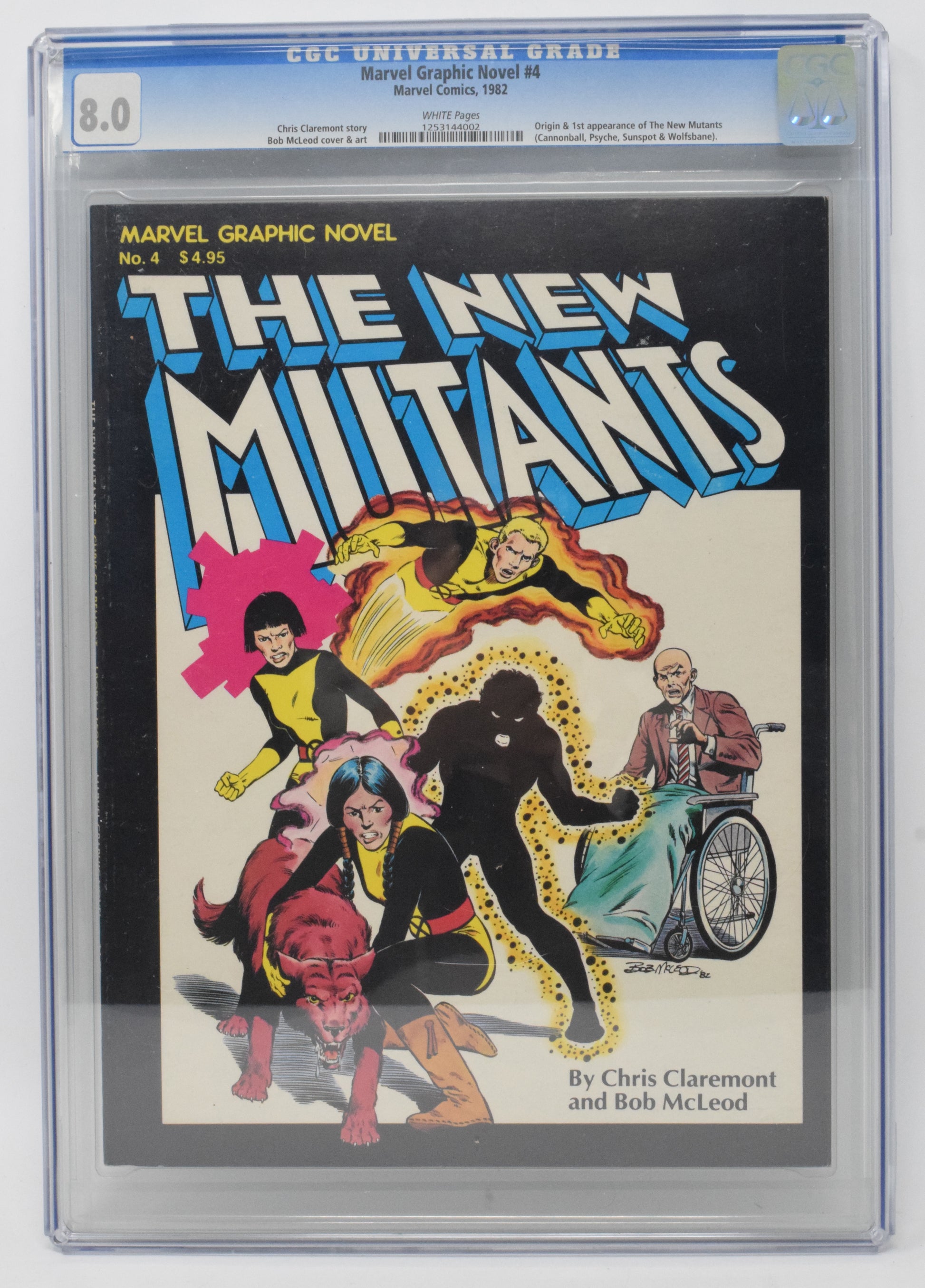 Marvel Graphic Novel 4 1982 CGC 8.0 1st New Mutants X-Men - Golden Apple Comics