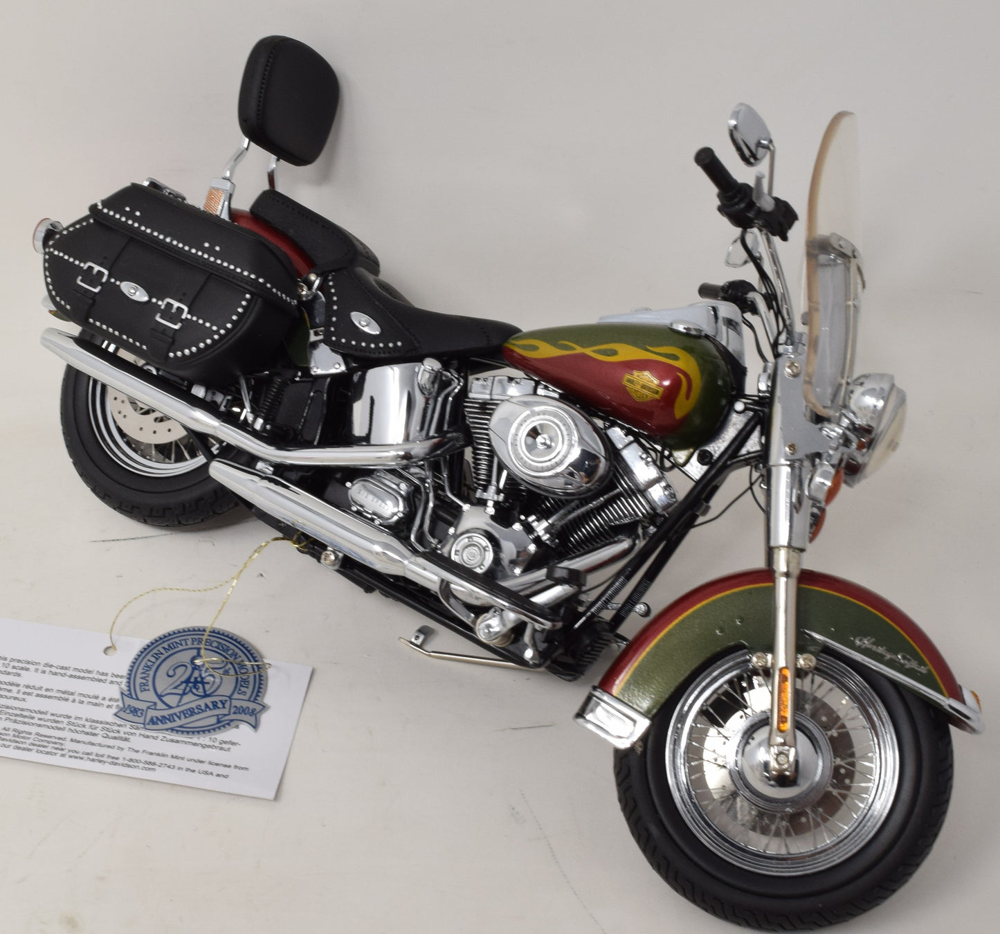 Harley Davidson Motorcycle 2008 Heritage Softail Christmas Precision Model NIB