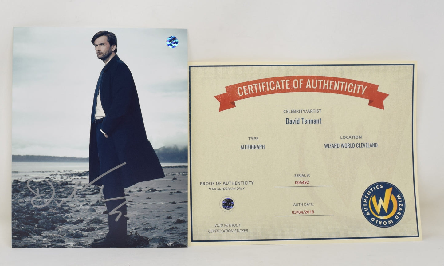 David Tennant Doctor Who Beach Autograph Signed 8 x 10 Photo COA - Golden Apple Comics