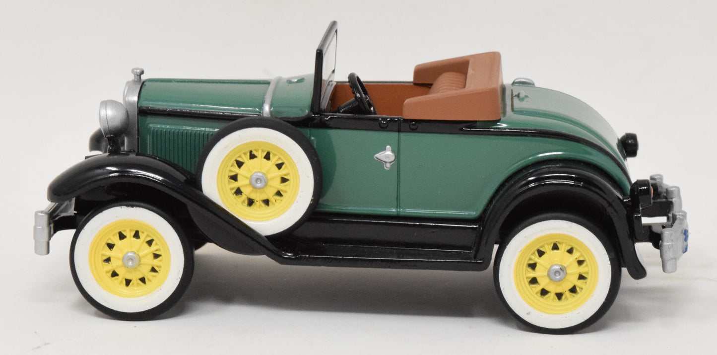 Hallmark Keepsake 1931 Ford Model A Roadster Christmas Ornament 1998 NIB