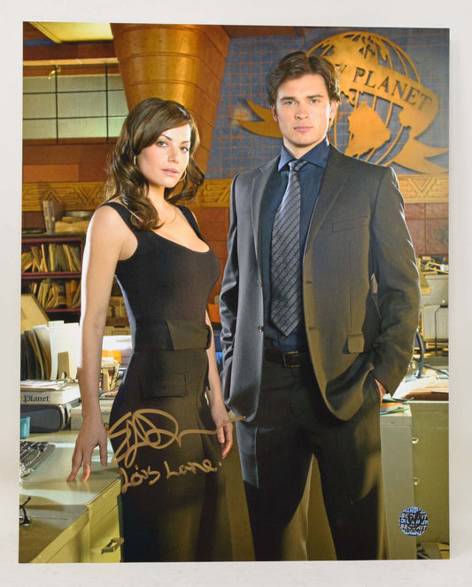 Erica Durance Smallville Superman Lois Lane Signed 8 x 10 COA