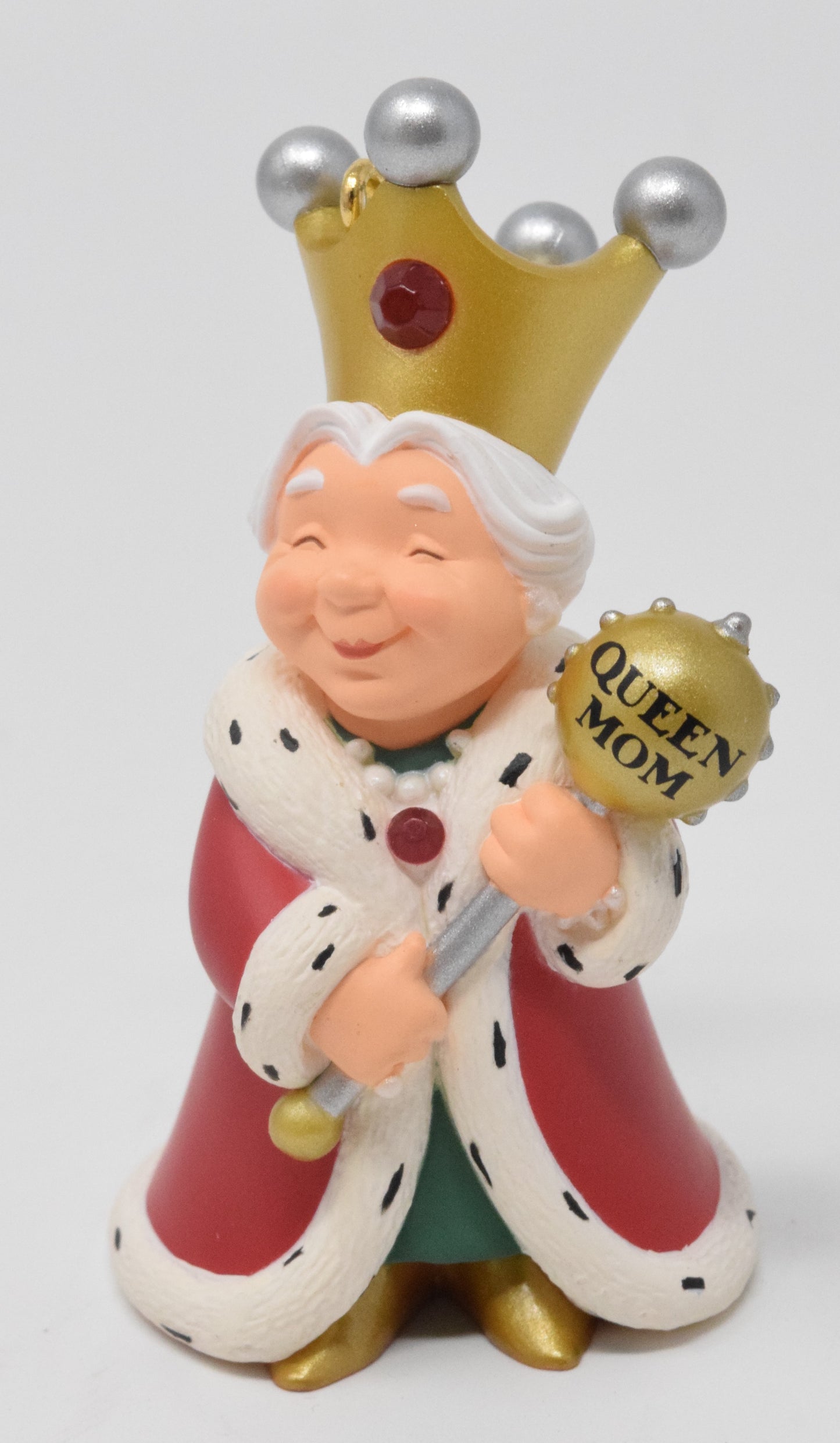 Hallmark Keepsake Queen Mom Christmas Ornament 2000 NIB