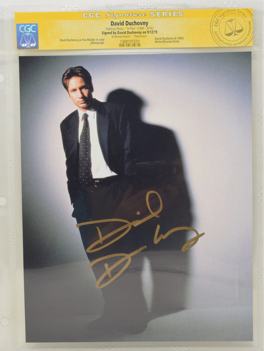 David Duchovny Fox Mulder X-Files Suit Signed 8 x 10 Photo CGC SS